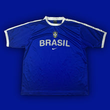 Load image into Gallery viewer, vintage Nike Brasil “spell out” jersey {L}
