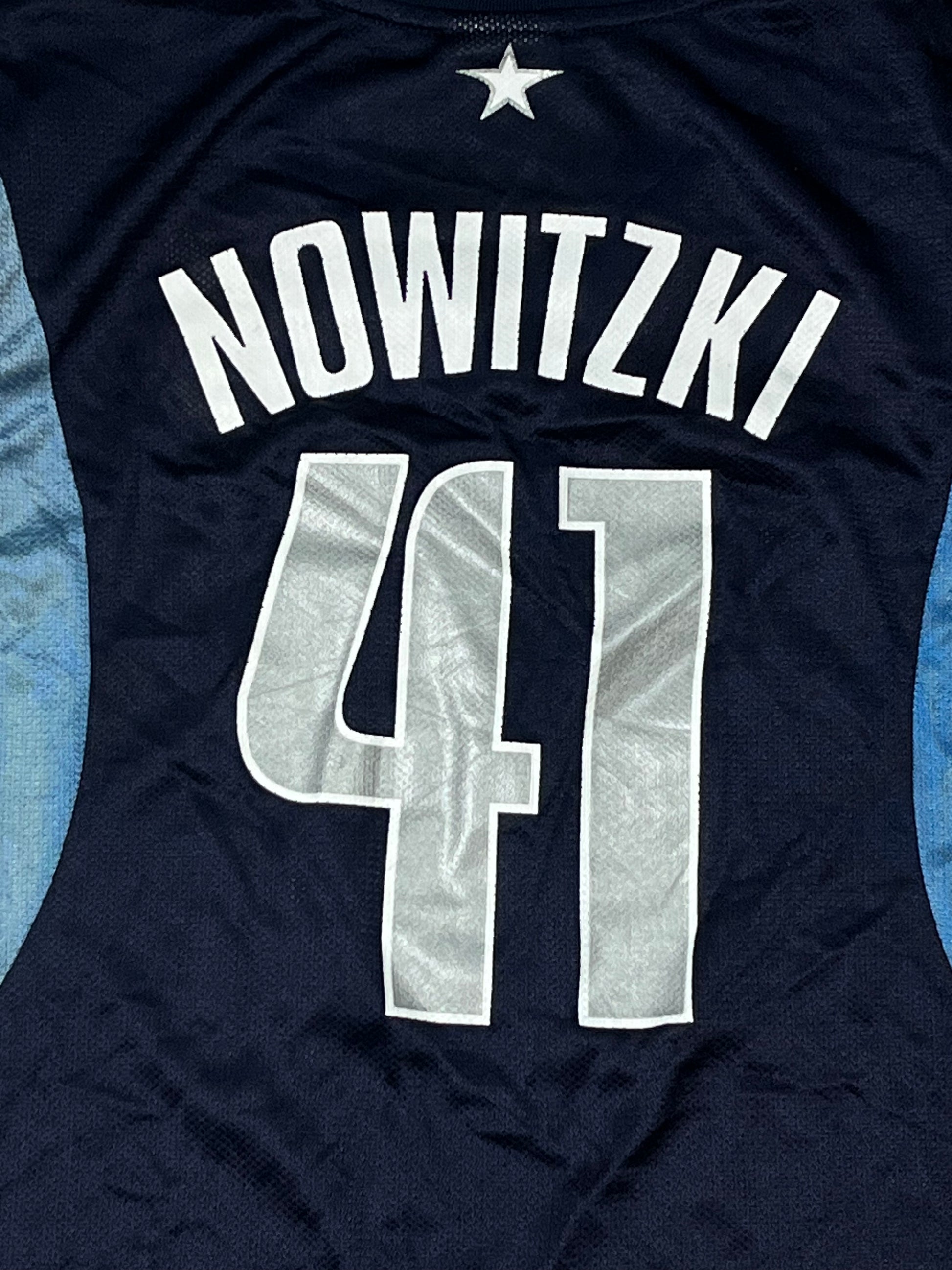 vintage Reebok Dallas NOWITZKI 41 jersey {L}