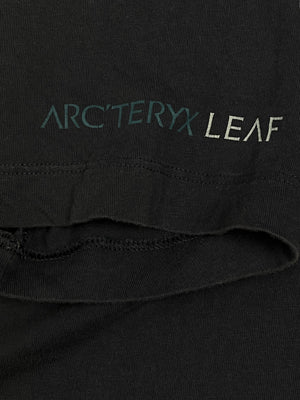 vintage Arcteryx t-shirt {M-L}