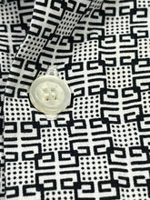 Carregar imagem no visualizador da galeria, Givenchy monogram shirt Givenchy
