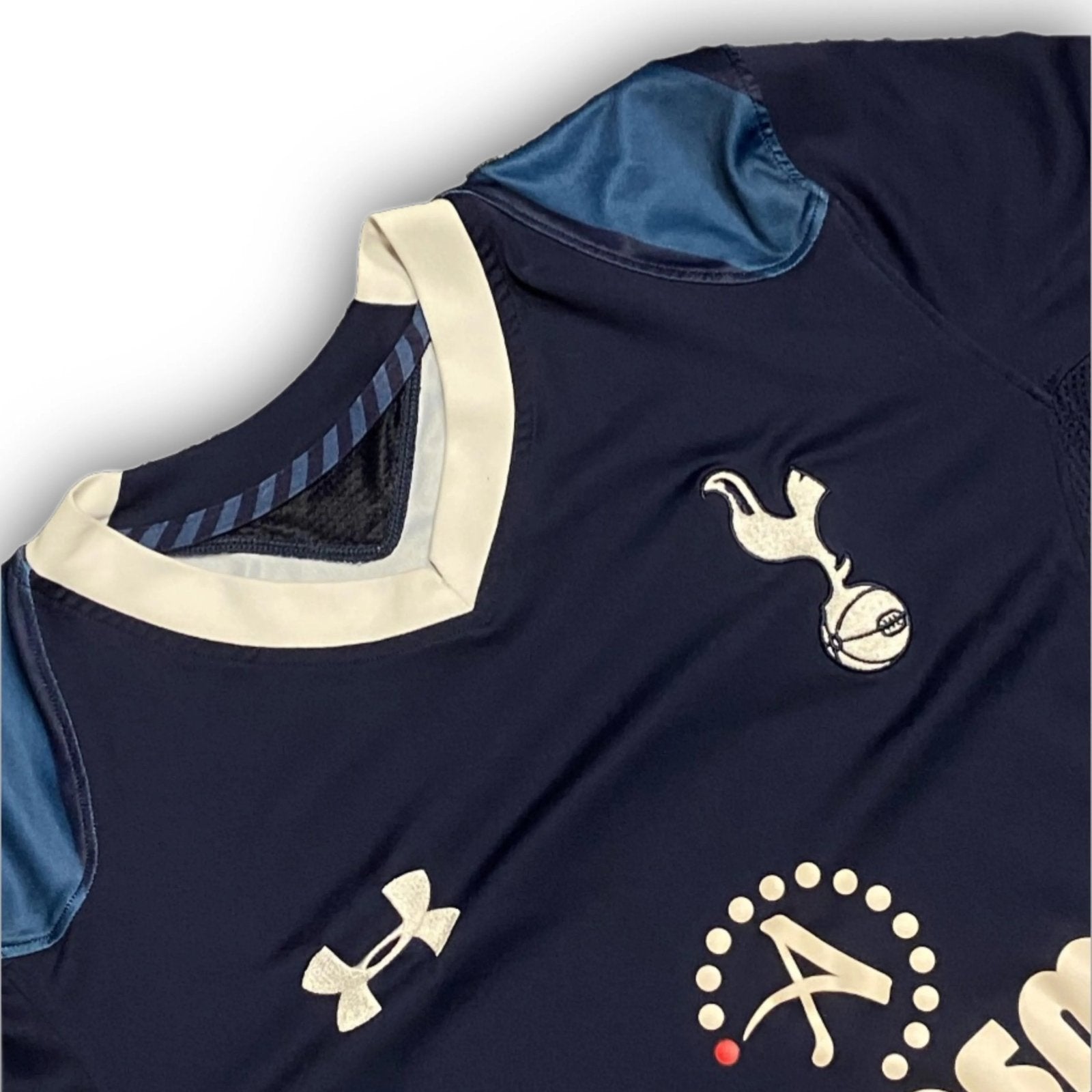 Under Armour Tottenham Hotspurs 2012-2013 away jersey Under Armour