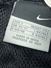 Cargar imagen en el visor de la galería, vintage Nike Inter Milan trackpants
