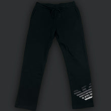 Lade das Bild in den Galerie-Viewer, vintage Emporio Armani EA7 Joggingpants
