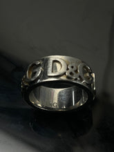 Carregar imagem no visualizador da galeria, vintage Dolce &amp; Gabbana ring
