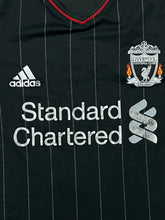 Φόρτωση εικόνας στο εργαλείο προβολής Συλλογής, vinatge Adidas Fc Liverpool 2011-2012 SUAREZ away jersey
