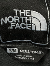 Carregar imagem no visualizador da galeria, vintage The North Face windbreaker {M}

