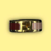 Carregar imagem no visualizador da galeria, vintage Fendi ring
