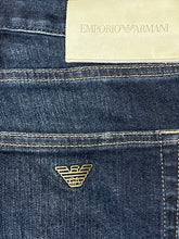 Cargar imagen en el visor de la galería, vintage Emporio Armani jeans
