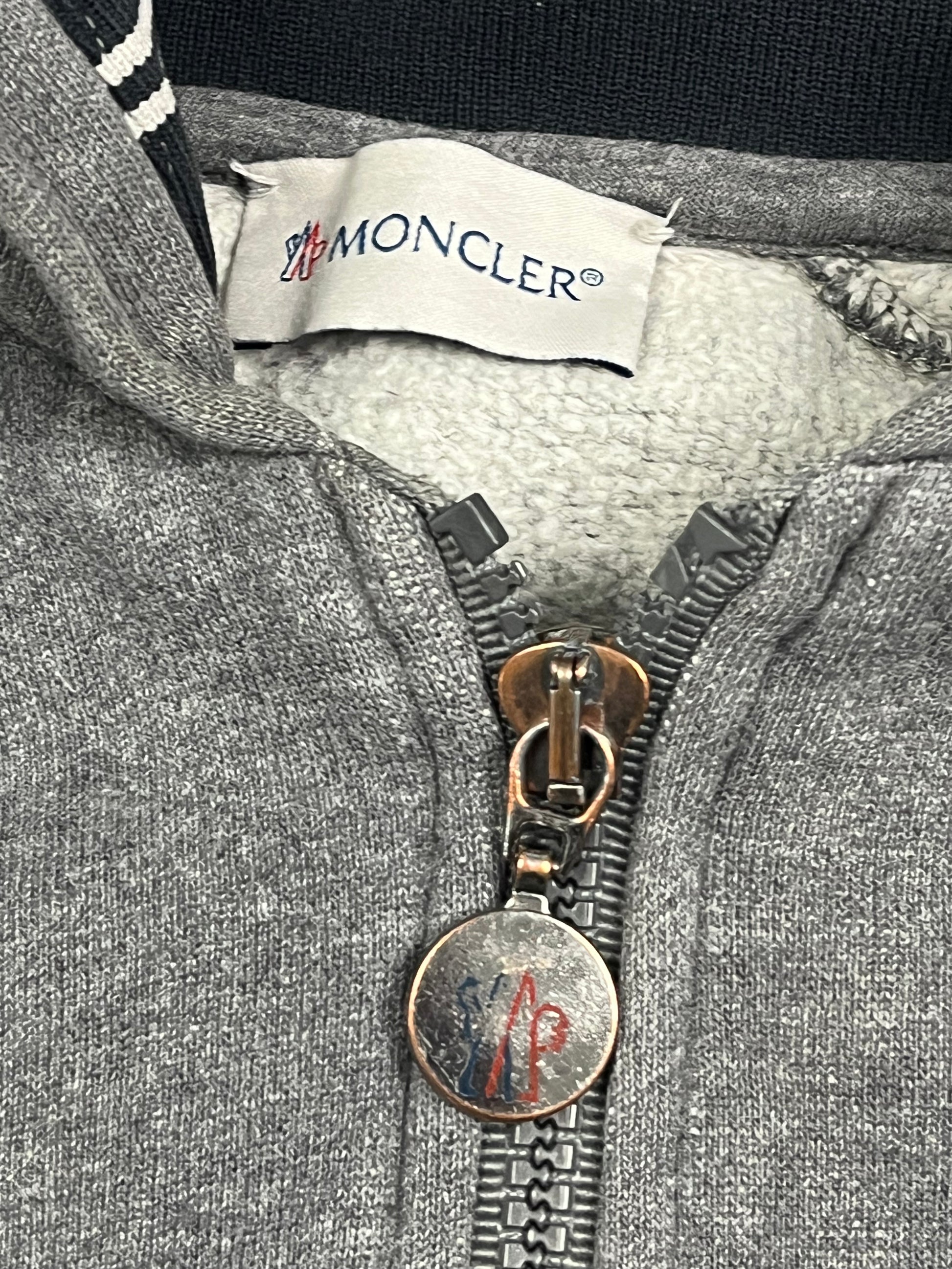 vintage Moncler sweatjacket {XS}