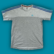Carica l&#39;immagine nel visualizzatore di Gallery, vintage Adidas Essential t-shirt {M}
