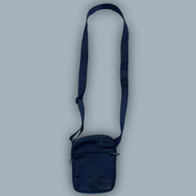 Load image into Gallery viewer, vintage Lacoste slingbag
