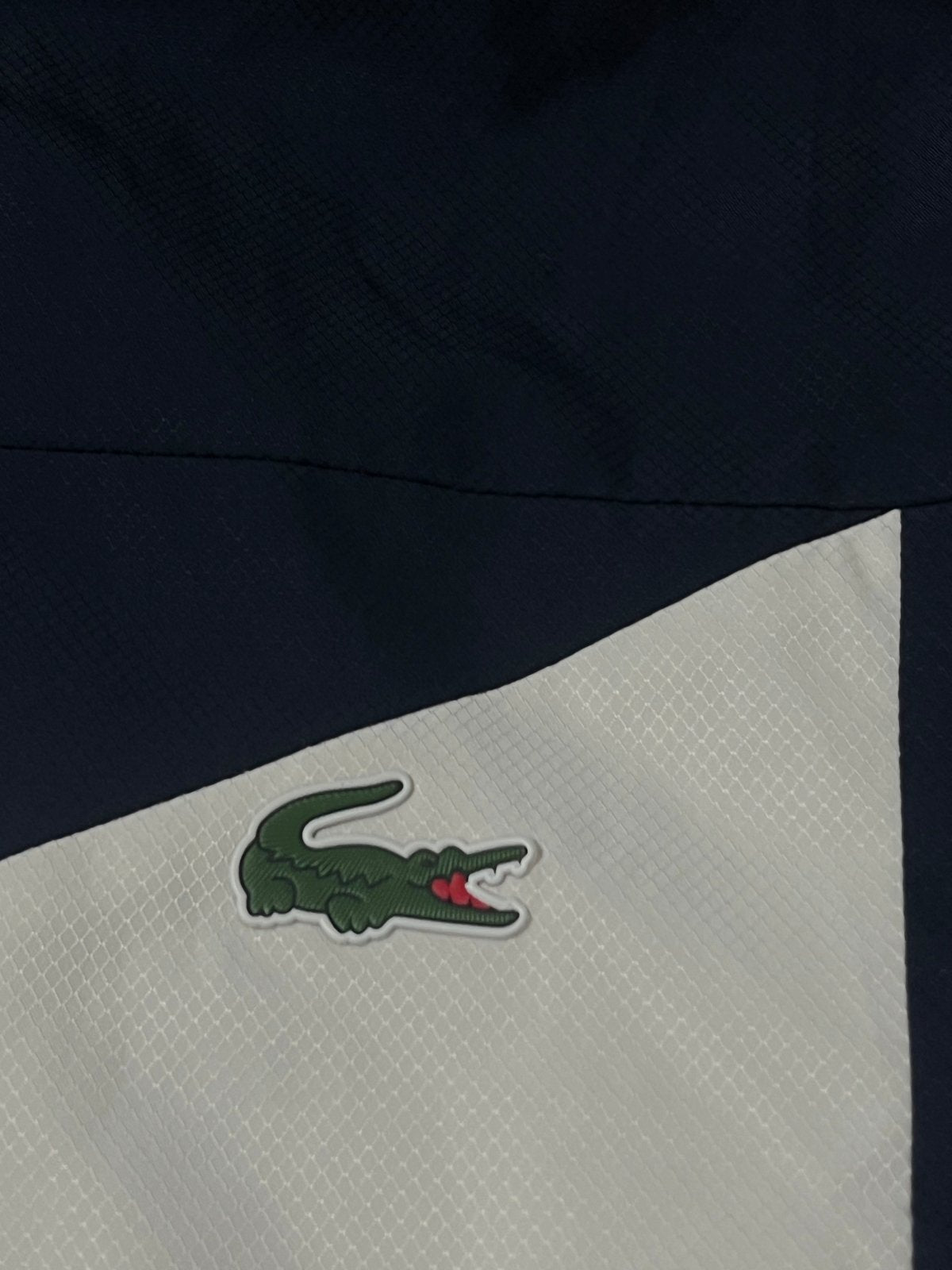 Lacoste windbreaker {M-L} - 439sportswear