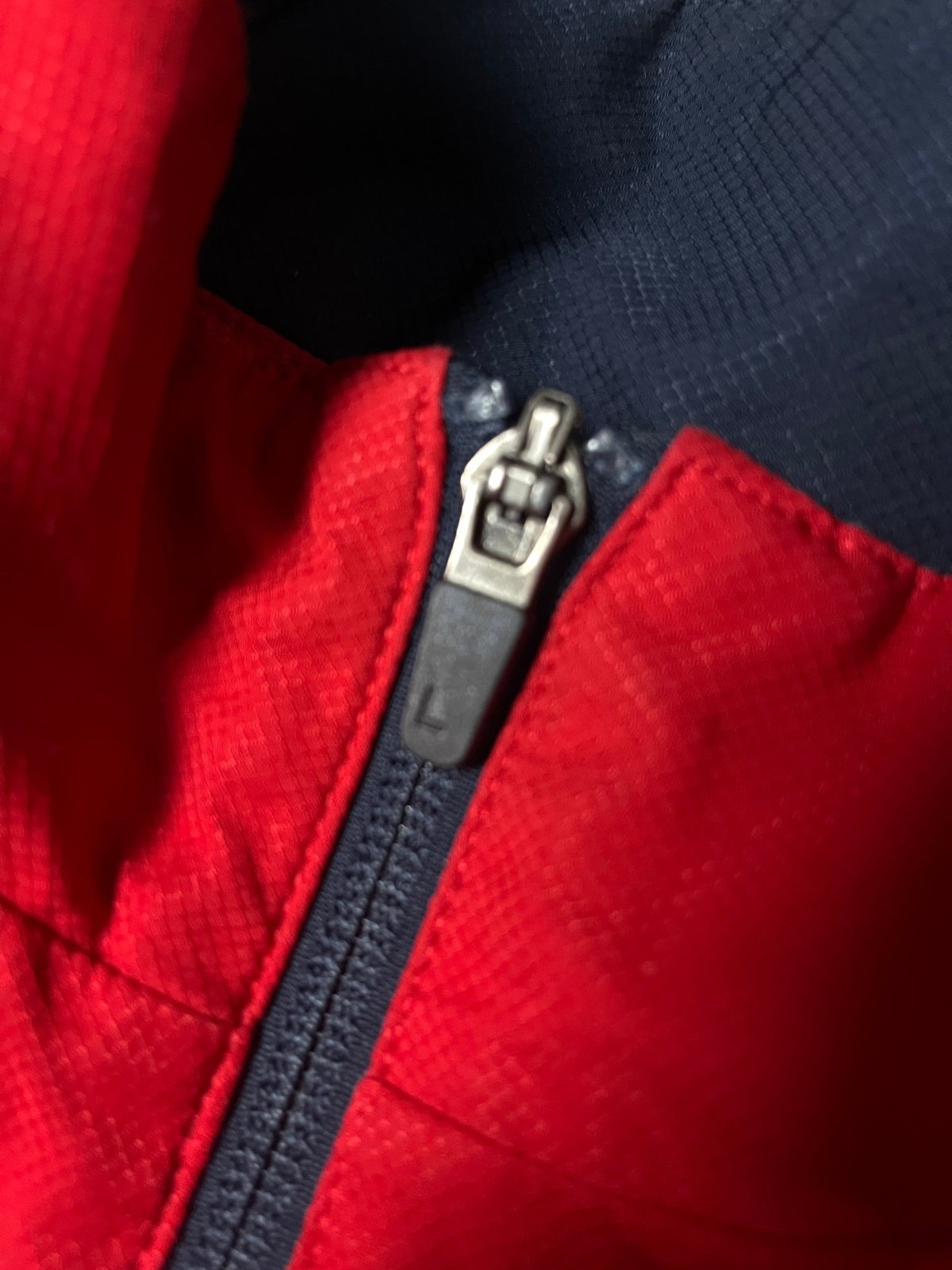 navyblue/red Lacoste windbreaker {S} - 439sportswear