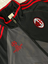 Cargar imagen en el visor de la galería, vintage Adidas Ac Milan tracksuit Champions League Adidas
