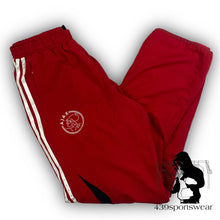 Carica l&#39;immagine nel visualizzatore di Gallery, vintage Adidas Ajax Amsterdam trackpants Adidas
