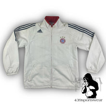 Load image into Gallery viewer, vintage Adidas Fc Bayern windbreaker Adidas
