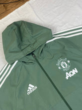Lade das Bild in den Galerie-Viewer, vintage Adidas Manchester United windbreaker Adidas
