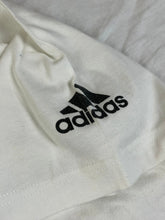 Lade das Bild in den Galerie-Viewer, vintage Adidas Raul Real Madrid t-shirt Adidas
