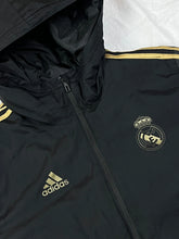 Load image into Gallery viewer, vintage Adidas Real Madrid winterjacket Adidas
