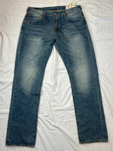 Lade das Bild in den Galerie-Viewer, vintage Evisu jeans Evisu
