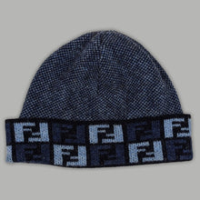 Charger l&#39;image dans la galerie, vintage Fendi beanie Fendi
