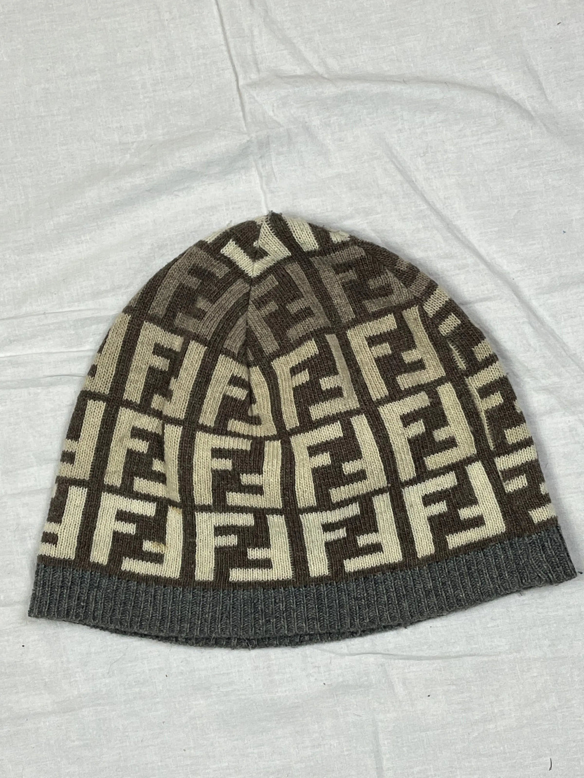vintage Fendi beanie Fendi