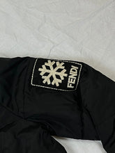 Cargar imagen en el visor de la galería, vintage Fendi winterjacket Fendi
