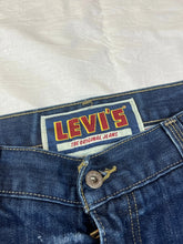 Cargar imagen en el visor de la galería, vintage Levis jeans Levis
