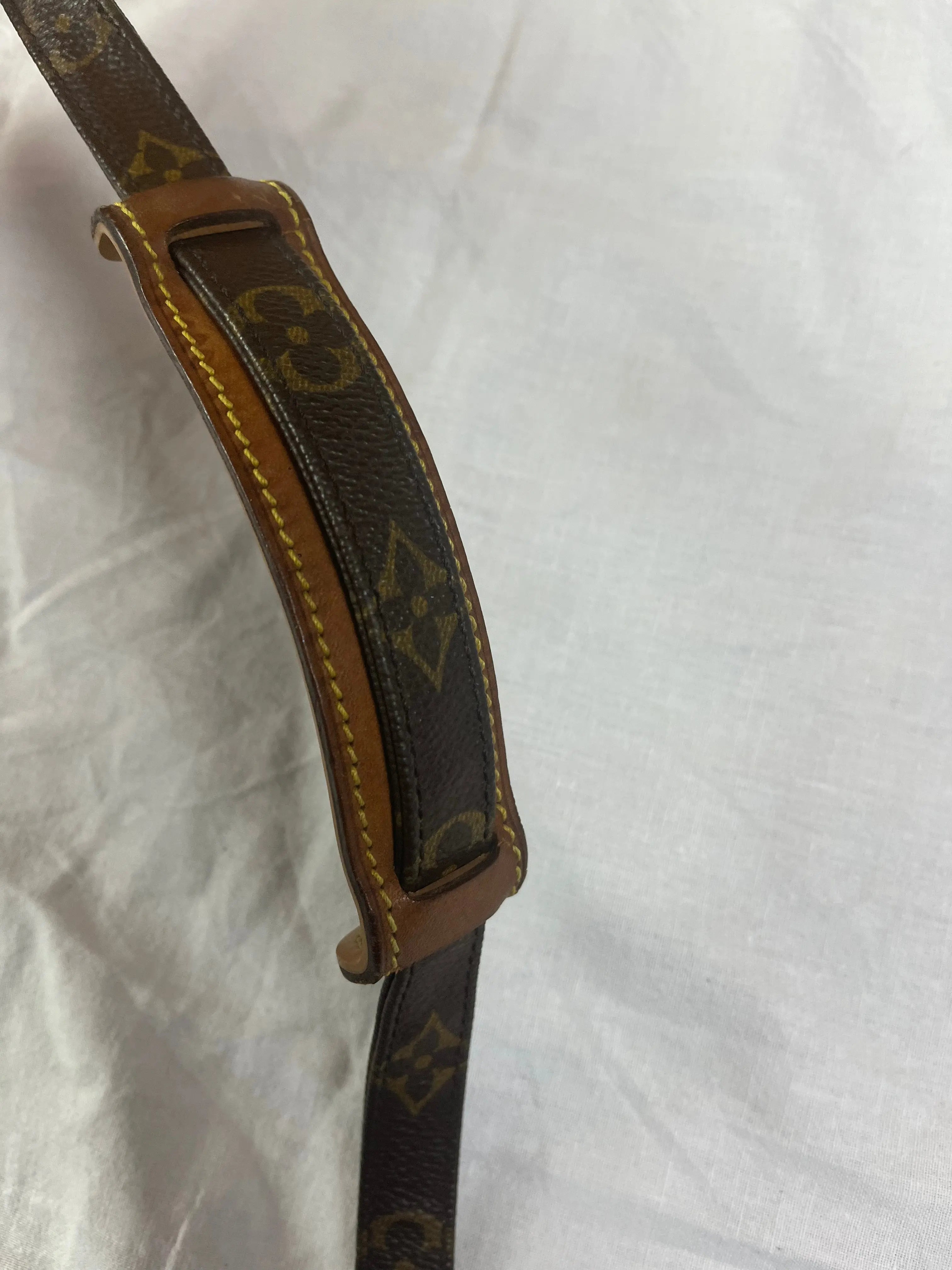 vintage Louis Vuitton amazon sling bag Louis Vuitton