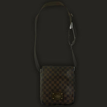 Lade das Bild in den Galerie-Viewer, vintage Louis Vuitton sling bag Louis Vuitton
