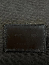 Carregar imagem no visualizador da galeria, vintage Louis Vuitton sling bag Louis Vuitton
