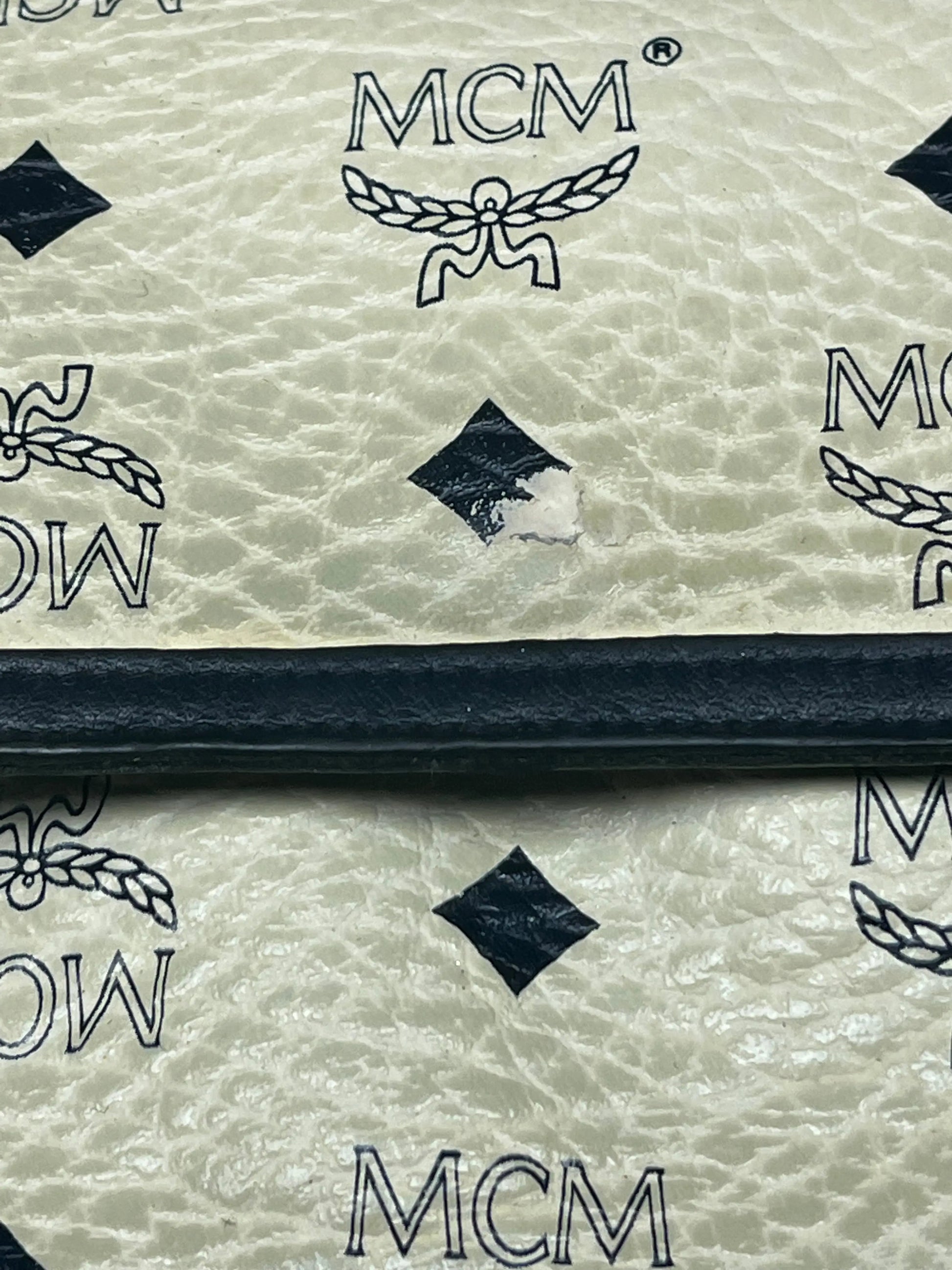 vintage M.C.M slingbag M.C.M