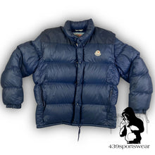 Carica l&#39;immagine nel visualizzatore di Gallery, vintage Moncler Grenoble 2in1 pufferjacket and vest Moncler
