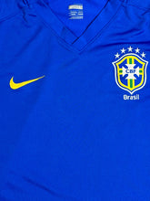 Carica l&#39;immagine nel visualizzatore di Gallery, vintage Nike Brasil 2006 away jersey Nike
