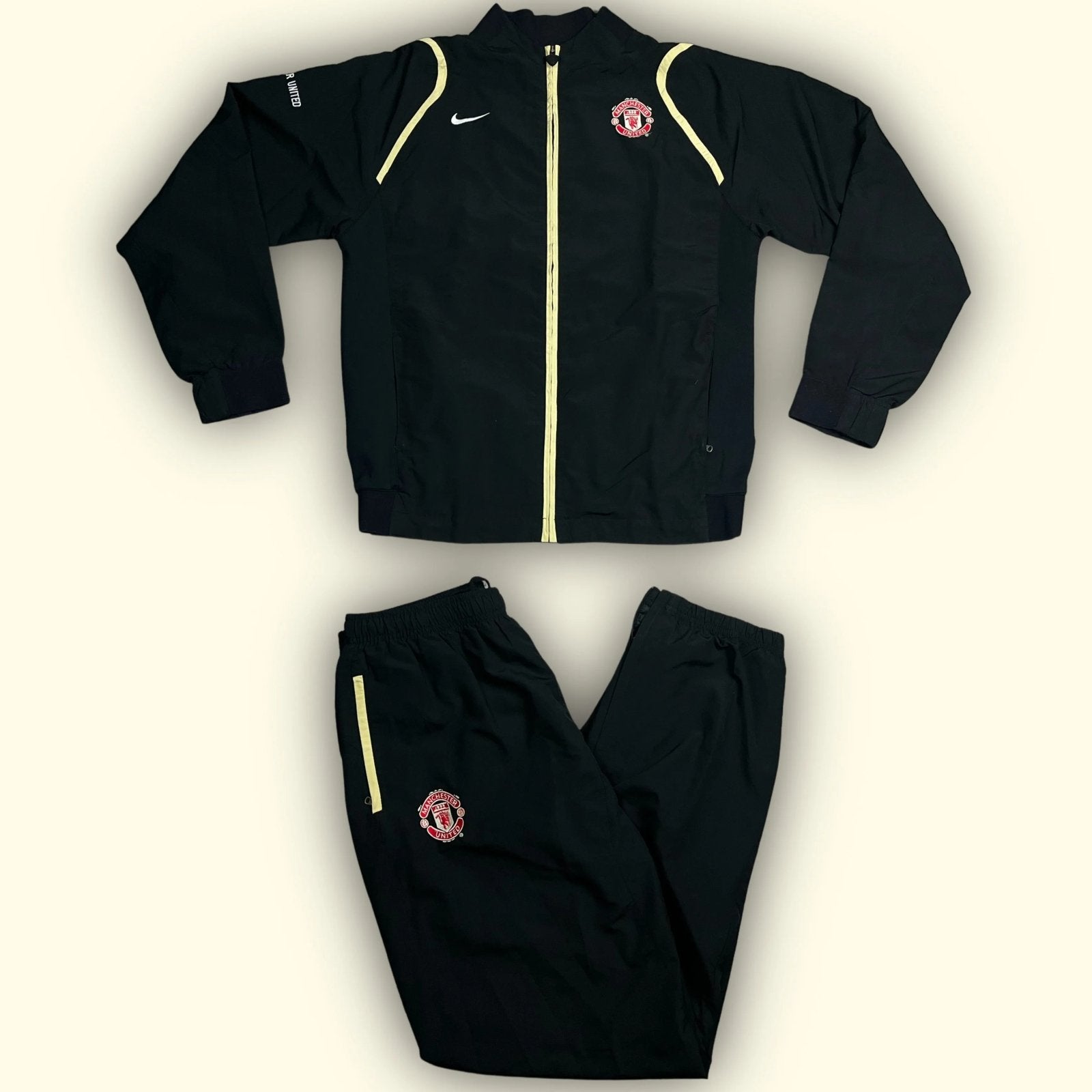 vintage Nike Manchester United tracksuit Nike