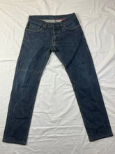 Carica l&#39;immagine nel visualizzatore di Gallery, vintage Prada jeans Prada
