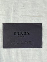 Lade das Bild in den Galerie-Viewer, vintage Prada sling bag Prada
