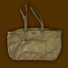 Carregar imagem no visualizador da galeria, vintage Prada women sling bag Prada
