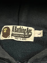 Carica l&#39;immagine nel visualizzatore di Gallery, vintage a bathing ape BAPE sweatjacket Bape
