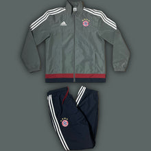 Carregar imagem no visualizador da galeria, vintage Adidas Bayern Munich tracksuit {M} - 439sportswear
