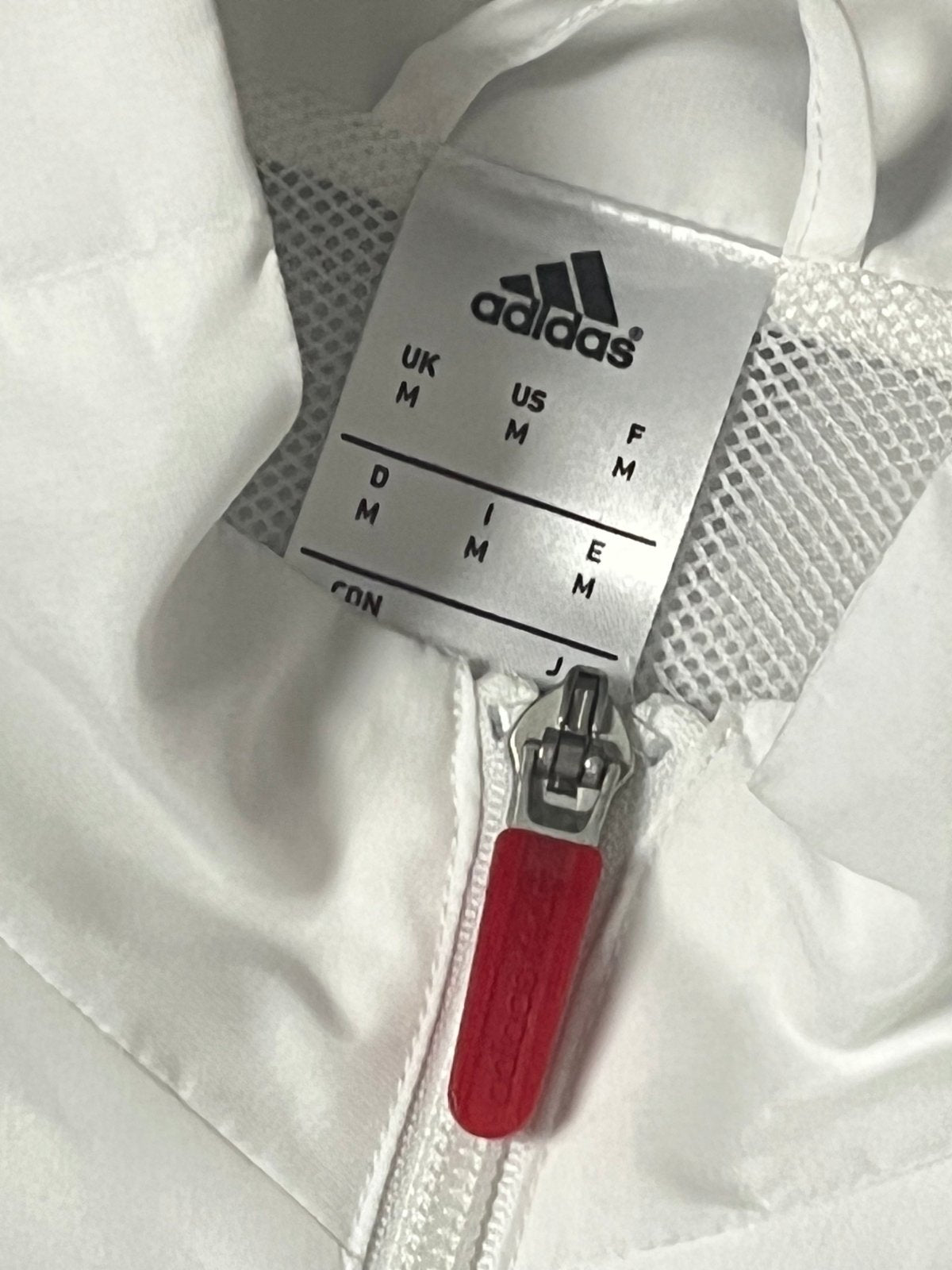 vintage Adidas Bayern Munich windbreaker {M} - 439sportswear