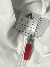 Cargar imagen en el visor de la galería, vintage Adidas Bayern Munich windbreaker {M} - 439sportswear
