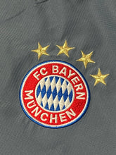Carregar imagem no visualizador da galeria, vintage Adidas Fc Bayern Munich windbreaker {L} - 439sportswear
