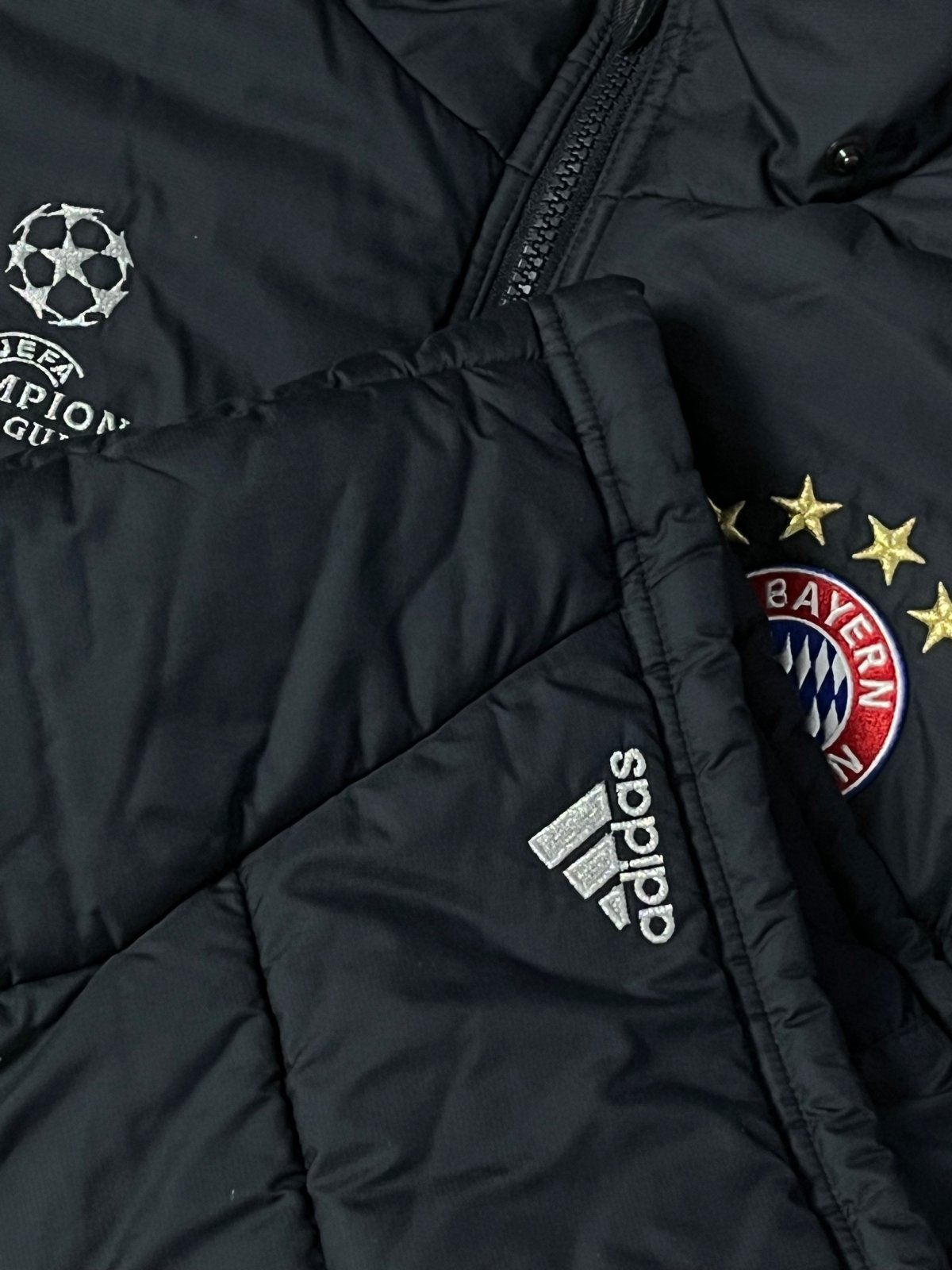 vintage Adidas Fc Bayern Munich winterjacket {M} - 439sportswear